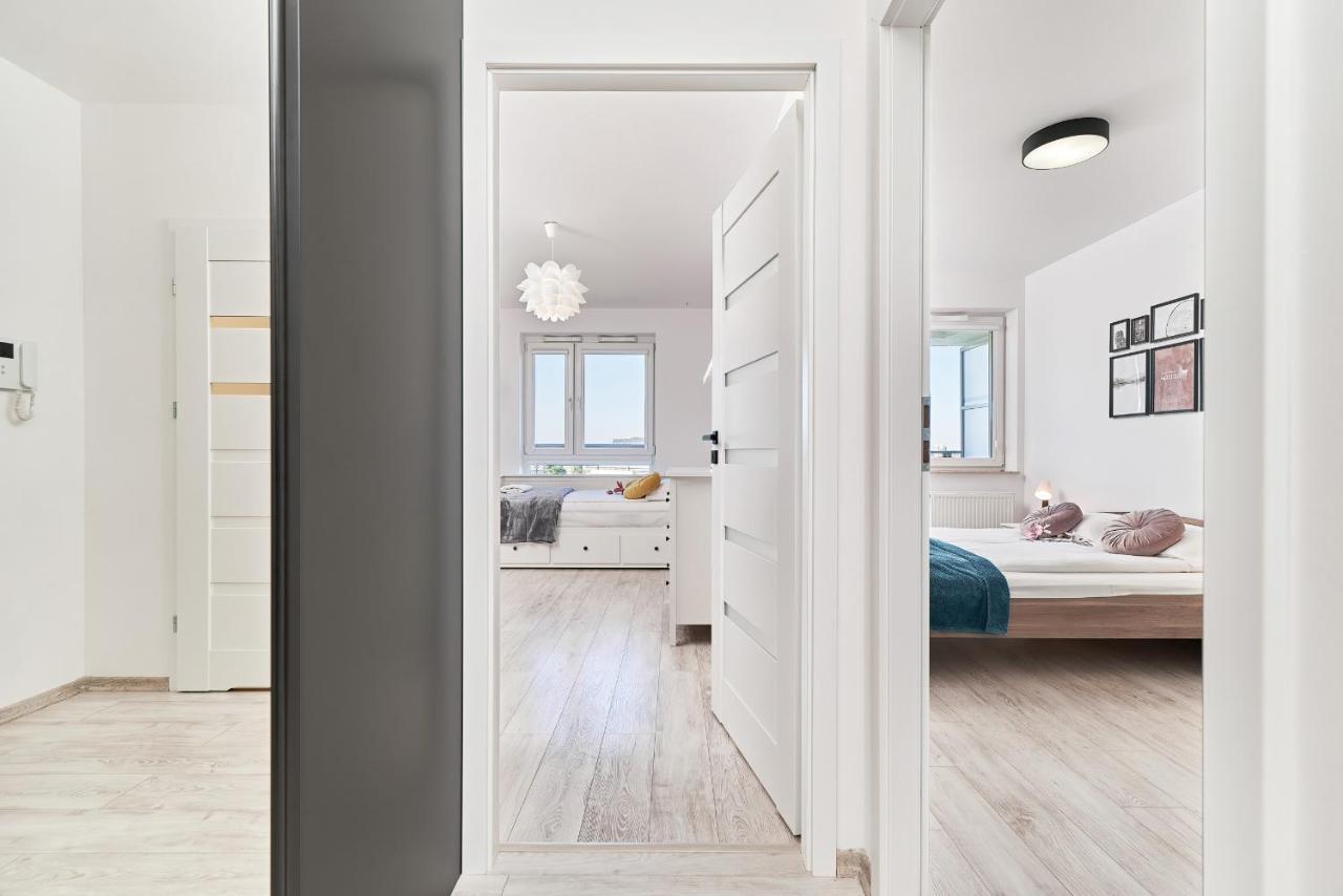 Exclusive Apartments Teczowa With Underground Parking By Noclegi Renters Βρότσλαβ Εξωτερικό φωτογραφία