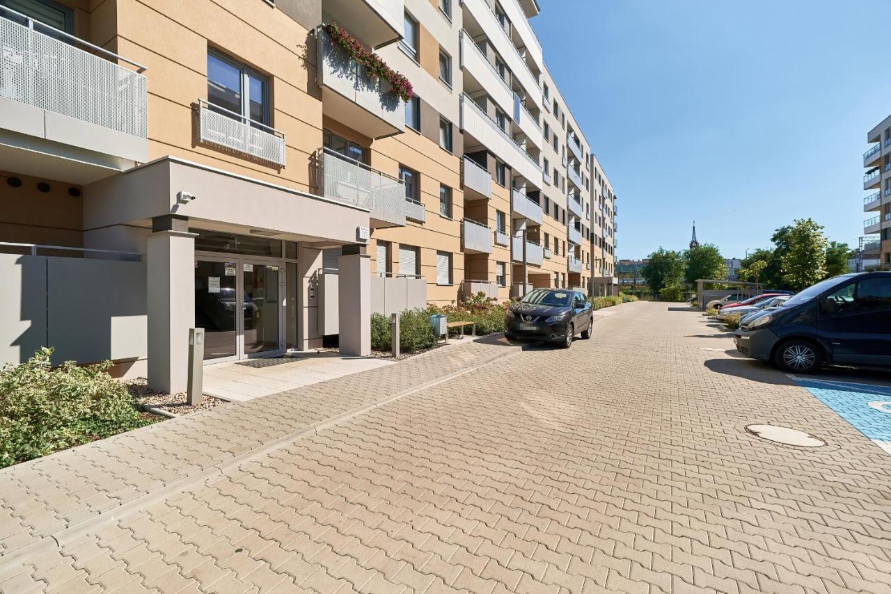 Exclusive Apartments Teczowa With Underground Parking By Noclegi Renters Βρότσλαβ Εξωτερικό φωτογραφία