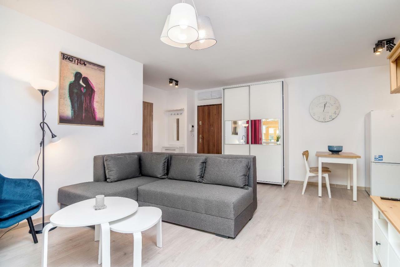 Exclusive Apartments Teczowa With Underground Parking By Noclegi Renters Βρότσλαβ Εξωτερικό φωτογραφία